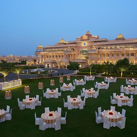 Itc Grand Bharat, A Luxury Collection Retreat, Gurgaon, New Delhi Capital Region Hotel Exterior photo